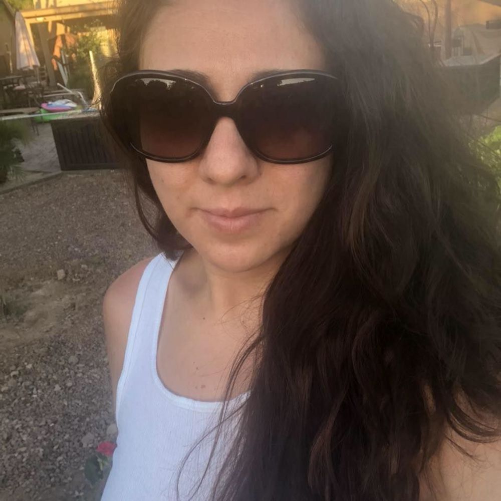 Meet your Posher, Sara